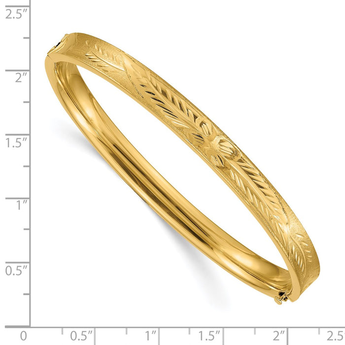14k 4/16 Oversize Diamond-cut Concave Hinged Bangle Bracelet